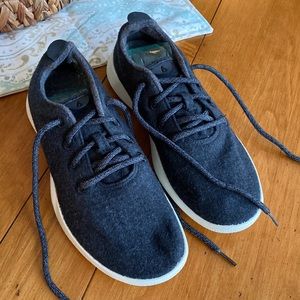 Men’s Allbirds, black, worn once size 9